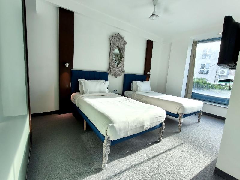The Sky Imperial Hotel Yahvi image