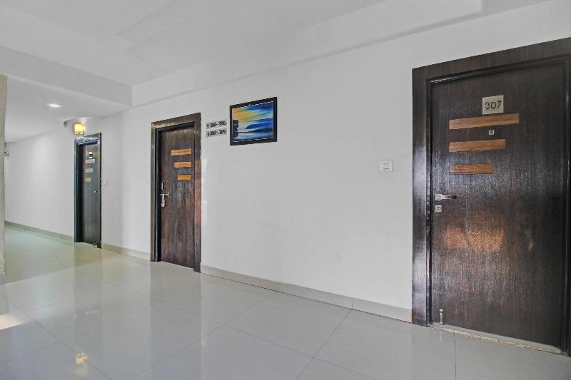 Townhouse 692 Hotel Nera Regency