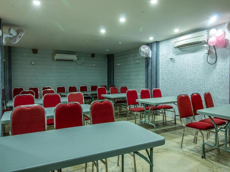 Hotel Pratap Residency image