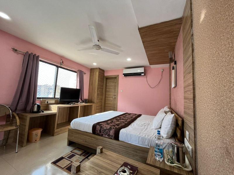 Hotel Pratap Residency image