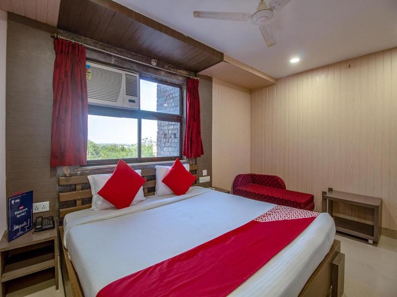 Hotel Pratap Residency image