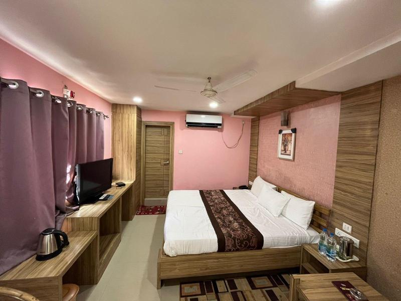 Hotel Pratap Residency image