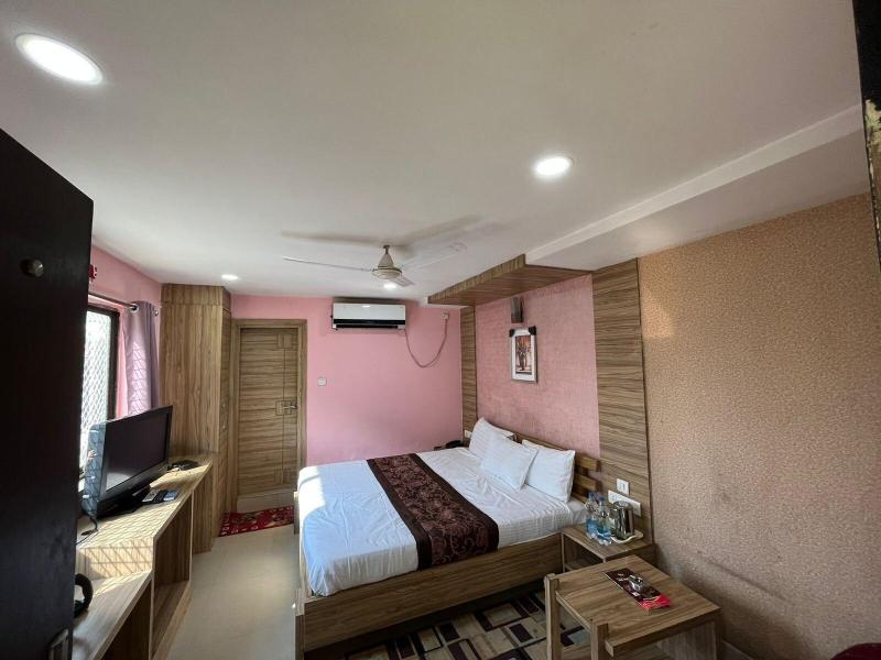 Hotel Pratap Residency image