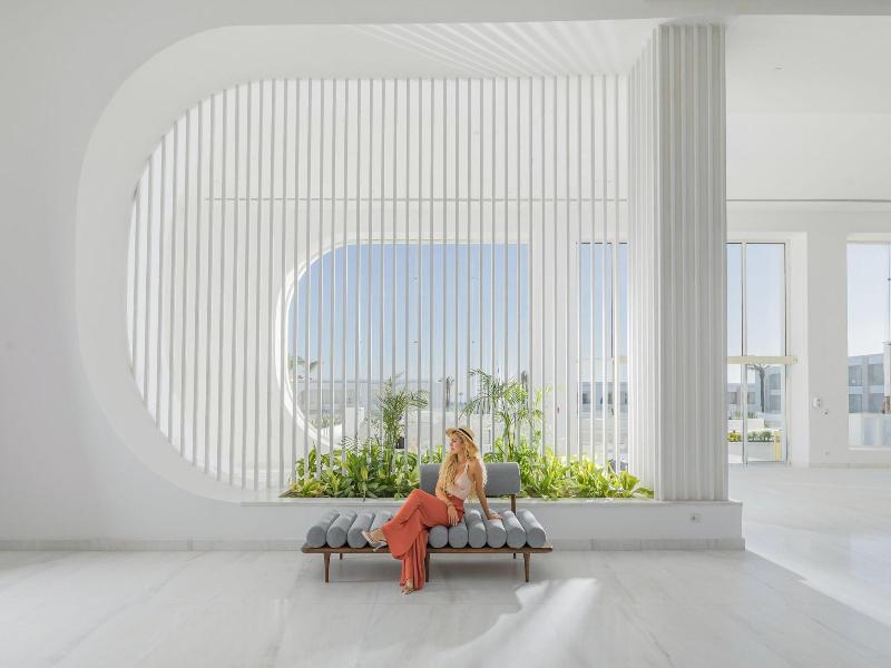 White Hills Resort image