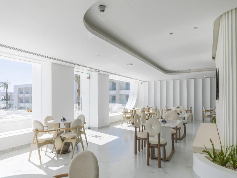 White Hills Resort image