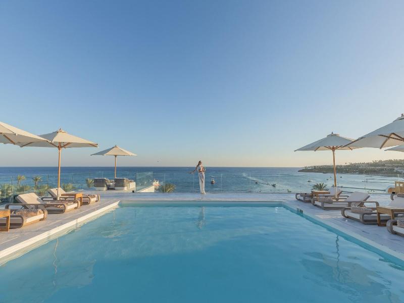 White Hills Resort image