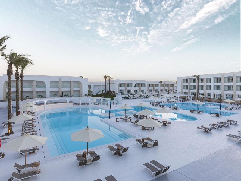 White Hills Resort image