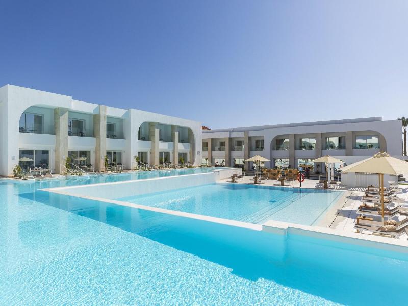 White Hills Resort image