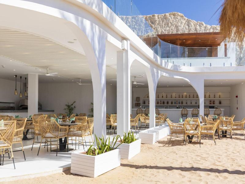White Hills Resort image