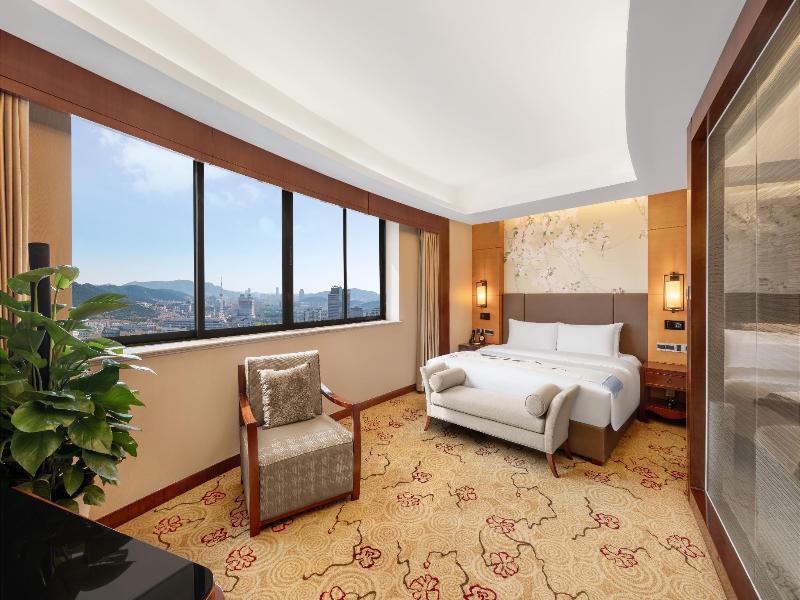 Sofitel Jinan Silver Plaza image