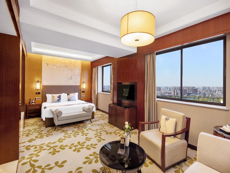 Sofitel Jinan Silver Plaza image
