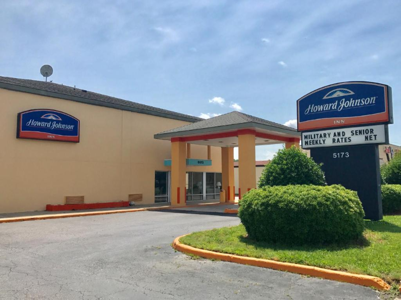 Howard Johnson by Wyndham Virginia Beach image