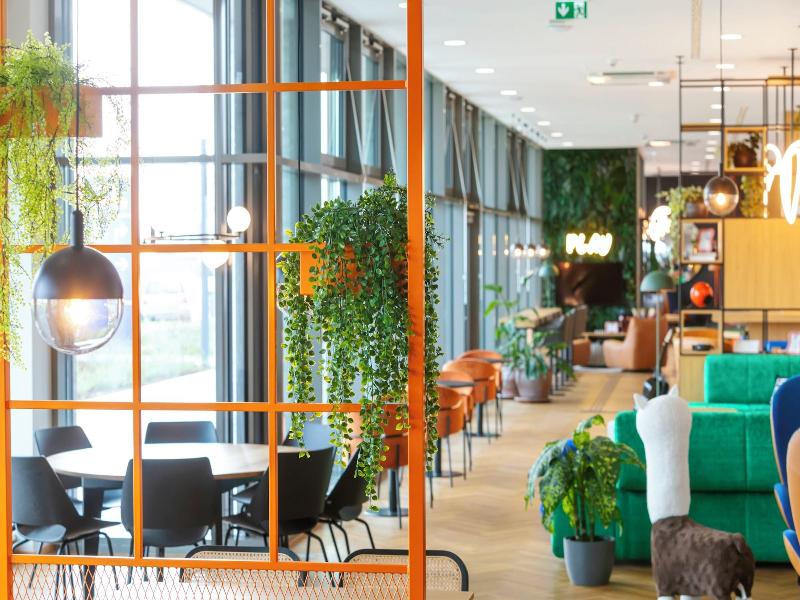 Loginn Hotel Köln Airport image