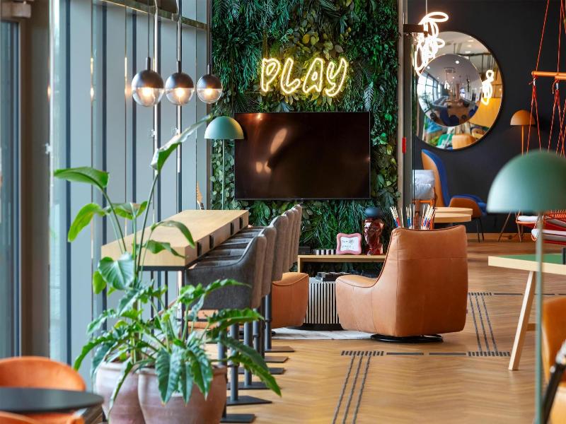 Loginn Hotel Köln Airport image