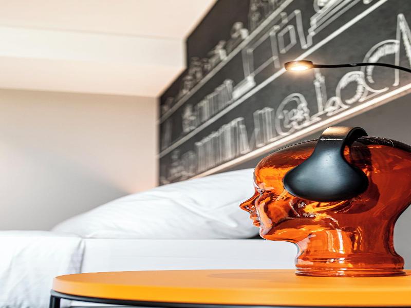 Loginn Hotel Köln Airport image