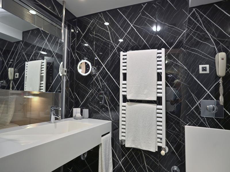 Deni̇zati Plus Hotel image