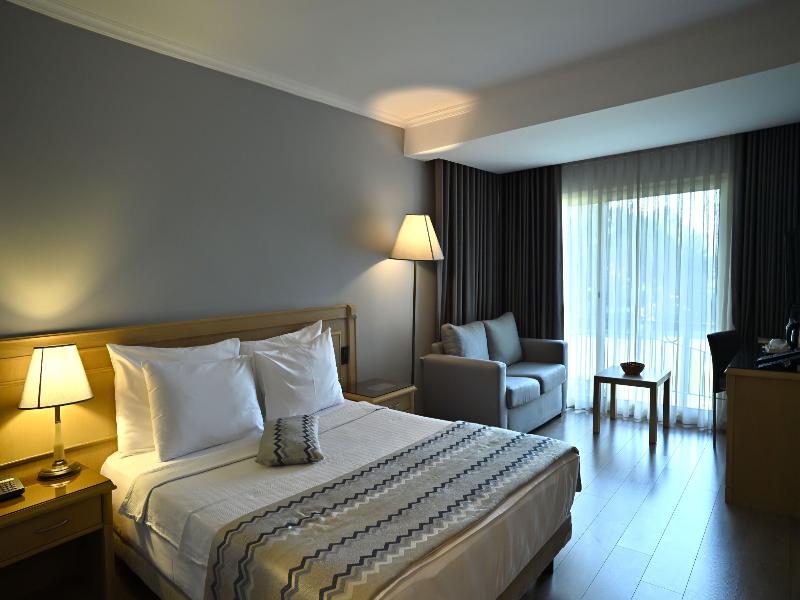 Deni̇zati Plus Hotel image