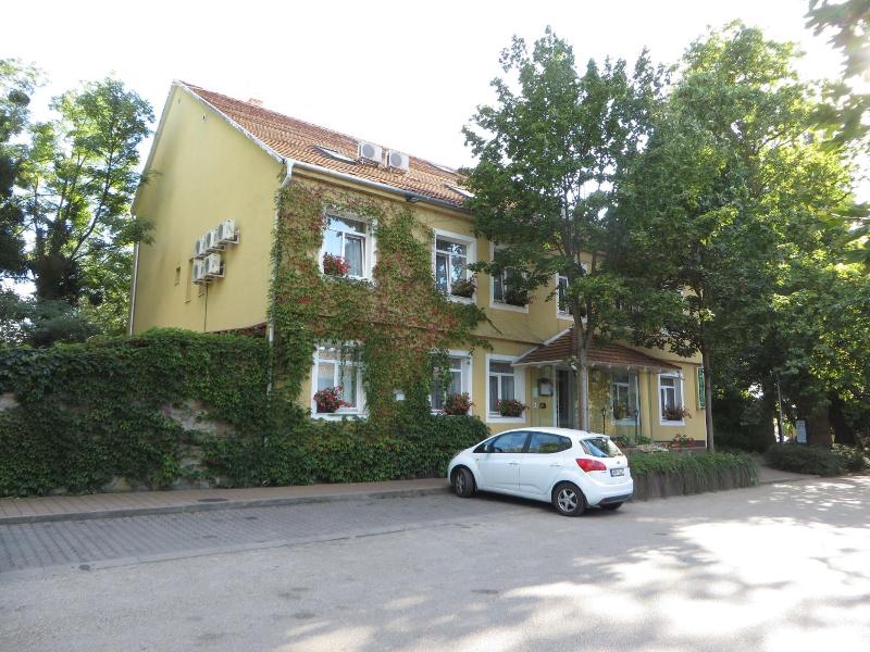 Hotel Arnold image