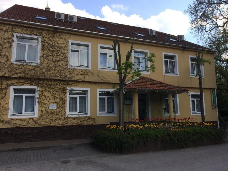Hotel Arnold image