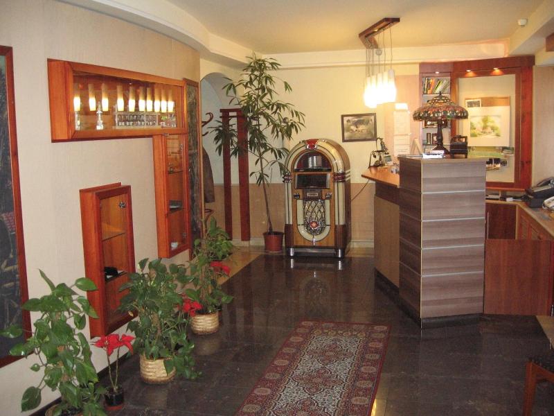Hotel Arnold image