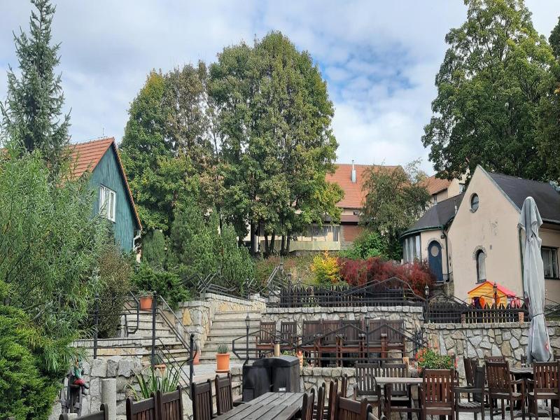 Hotel Rustikal image