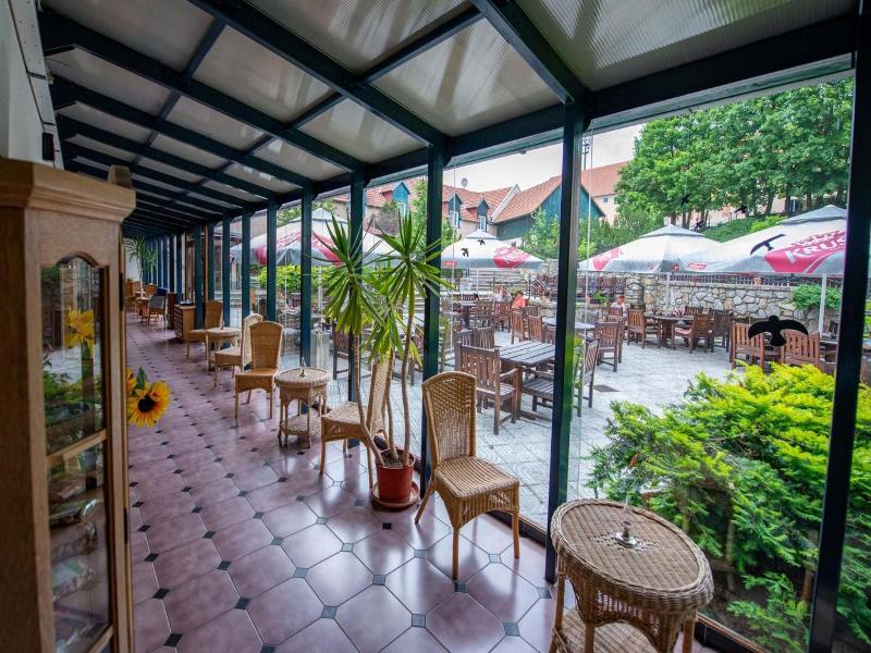 Hotel Rustikal image
