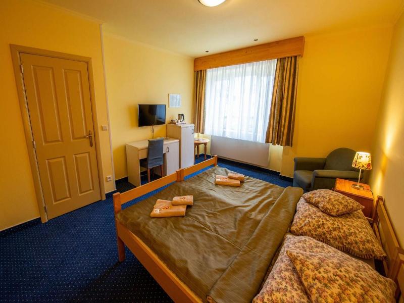 Hotel Rustikal image