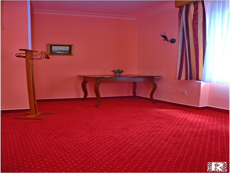 Hotel Rustikal image