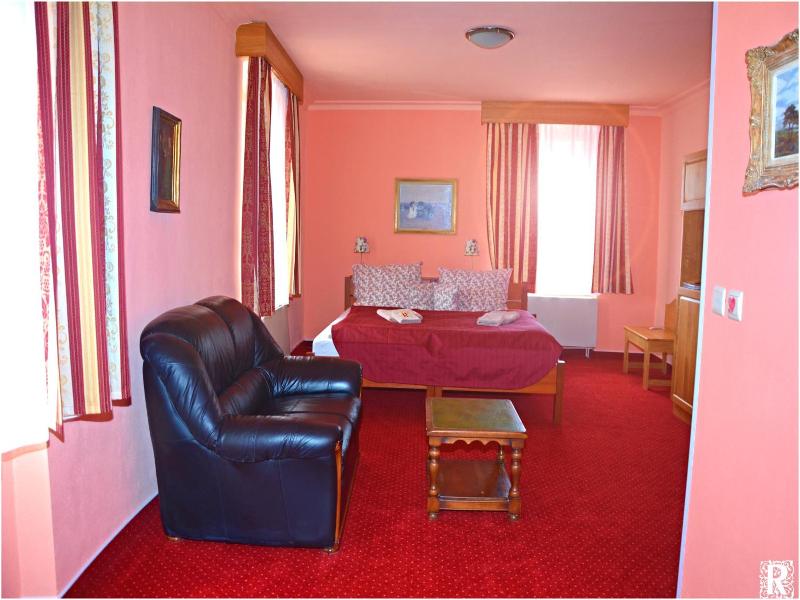 Hotel Rustikal image
