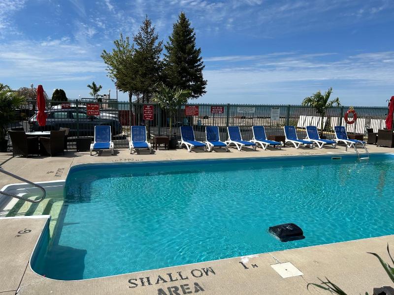 Lakeview Resort Motel