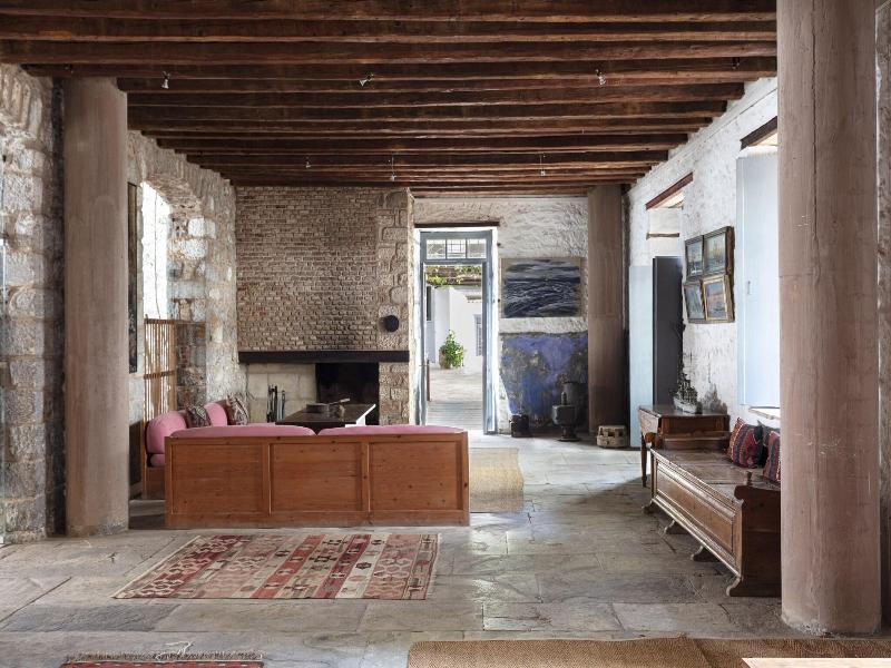 Bratsera Boutique Hotel image
