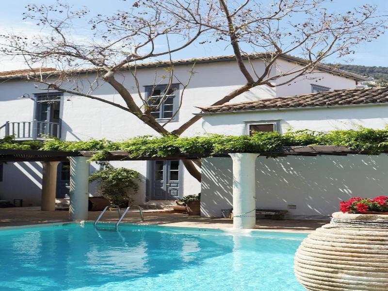 Bratsera Boutique Hotel image