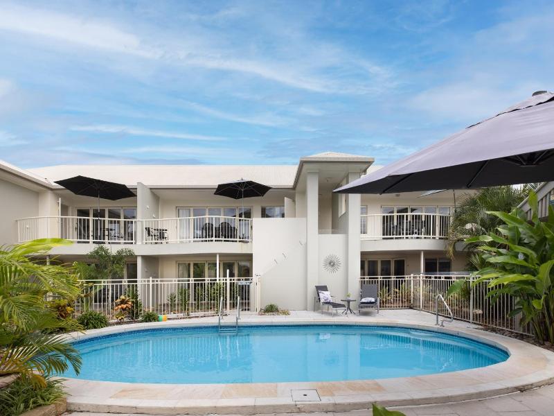 Noosa River Palms