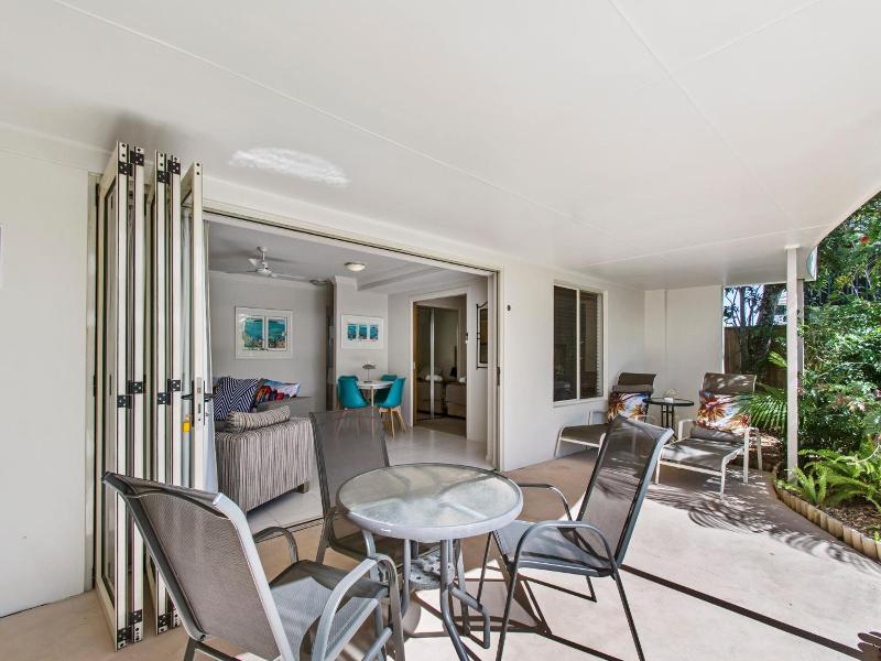 Noosa River Palms image