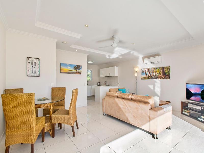 Noosa River Palms image