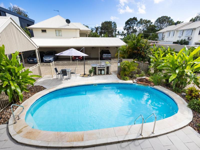 Noosa River Palms image
