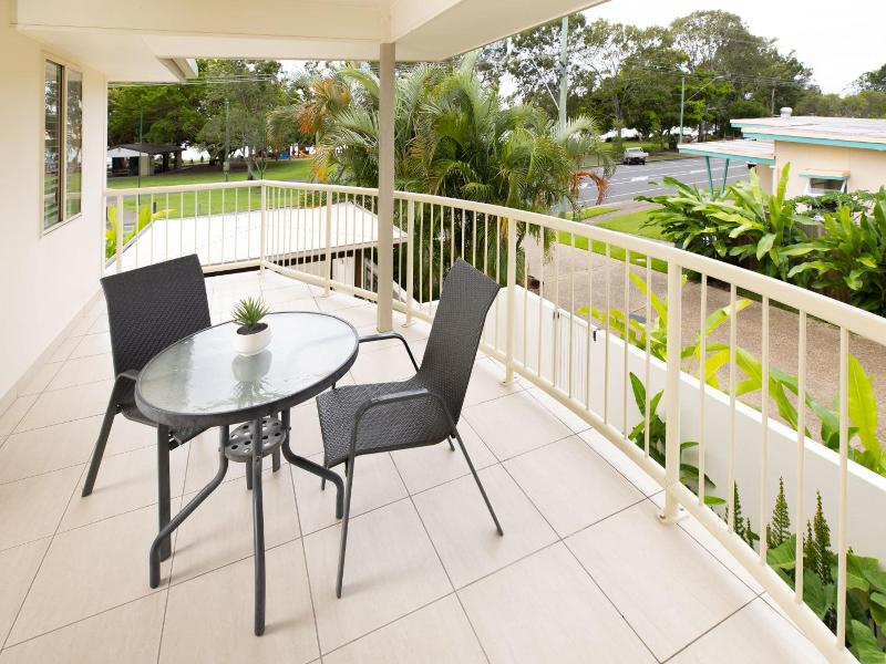 Noosa River Palms image