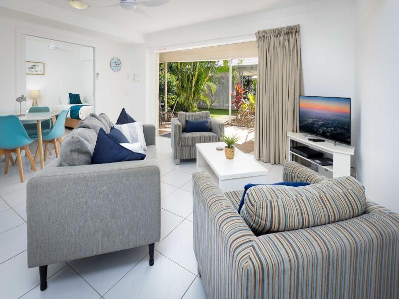 Noosa River Palms image