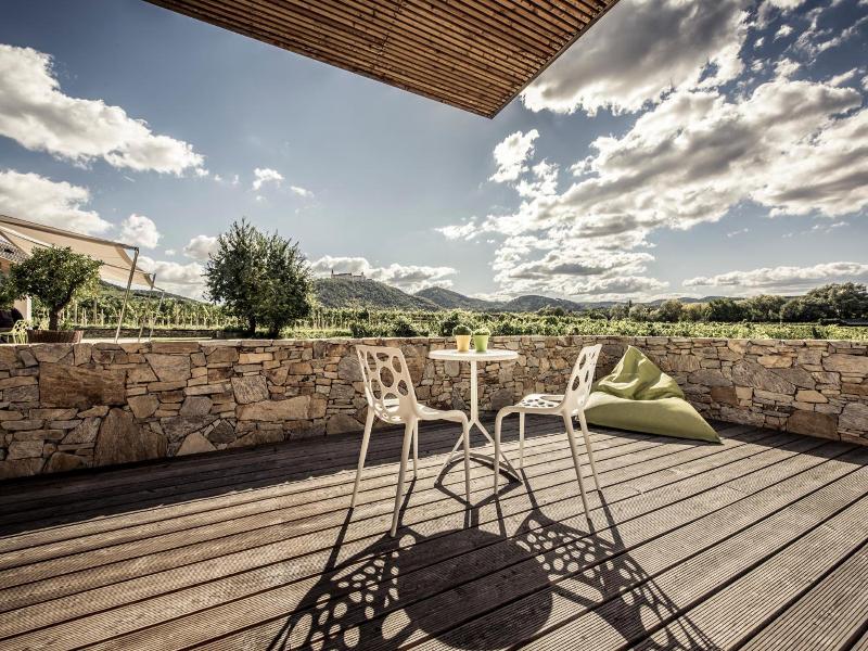 Malat Weingut Und Hotel image