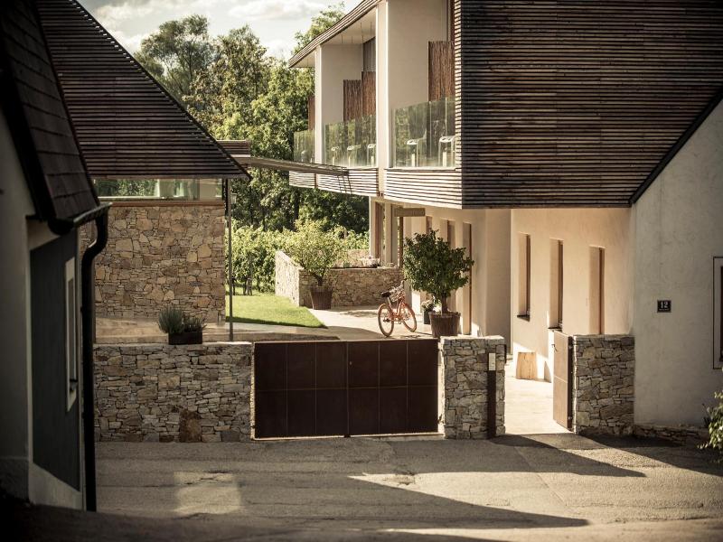 Malat Weingut Und Hotel image