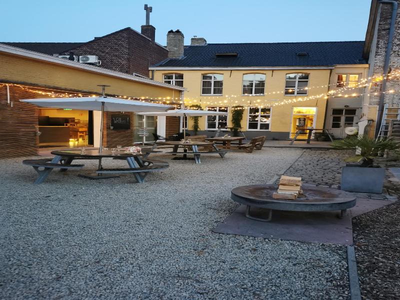 Skindles Guesthouse image