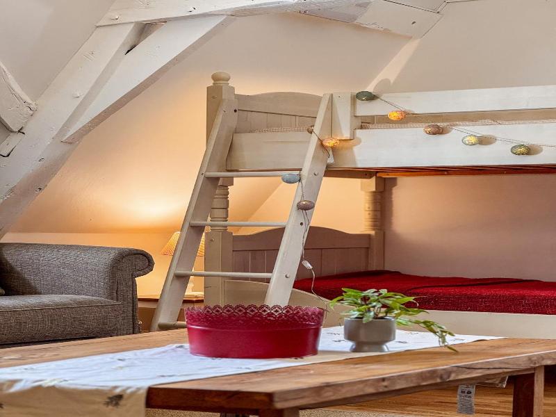 Skindles Guesthouse image