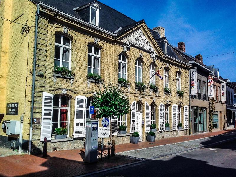 Skindles Guesthouse image