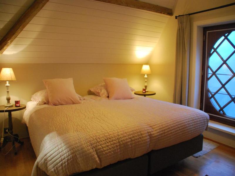 Skindles Guesthouse image