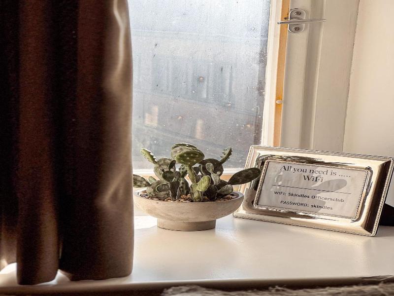 Skindles Guesthouse image
