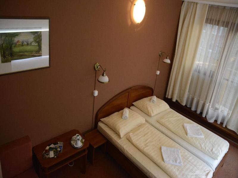 Hotel Minerva image