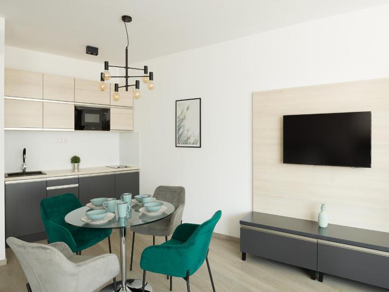 Parizs Garden Apartments image