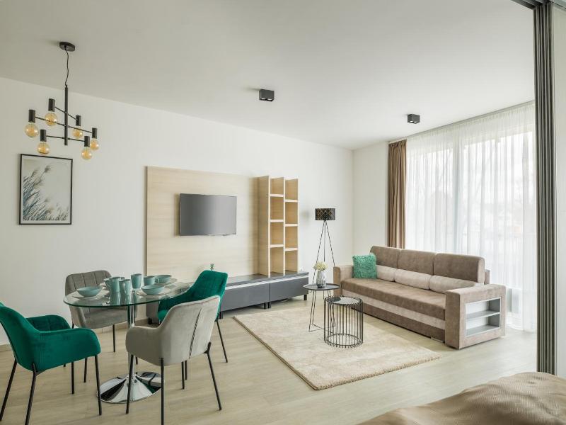 Parizs Garden Apartments image