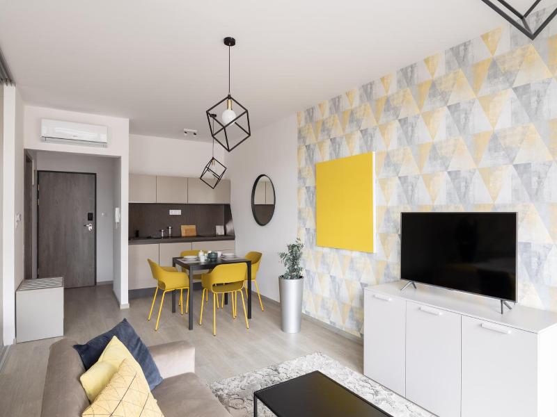 Parizs Garden Apartments image