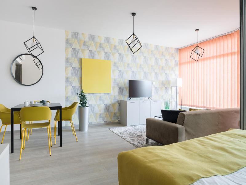 Parizs Garden Apartments image